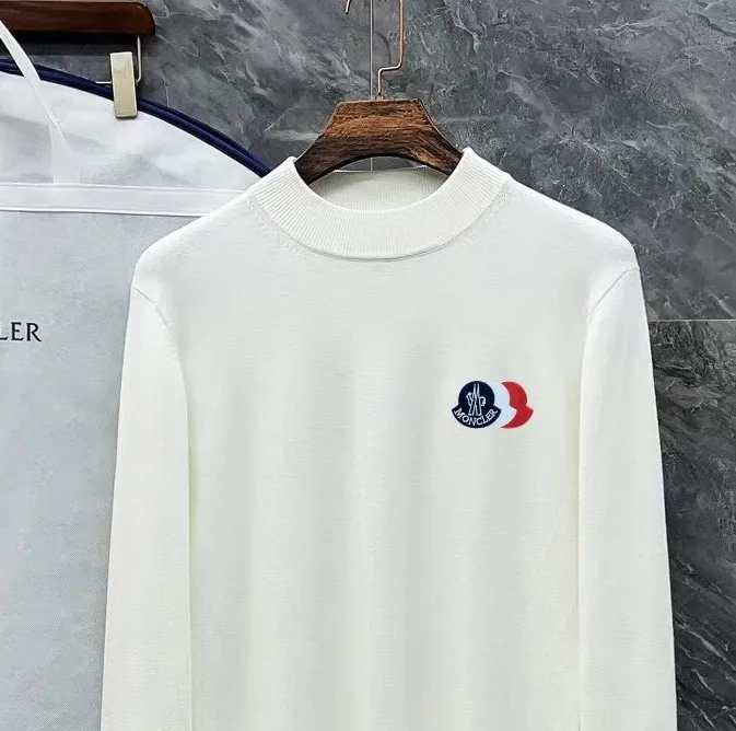 Moncler 3 Same Style LOGO Premium Series Premium Factory Quality 、 、 ： Black White Sizes：M L XL 2XL 3XL